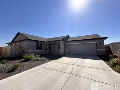 Main picture of 2075 Bristol Ave