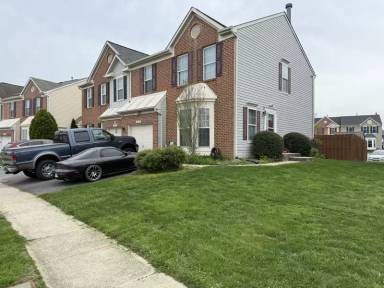 Main picture of 315 Timberbrook Ct