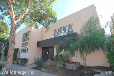 Main picture of 952 E 2nd St