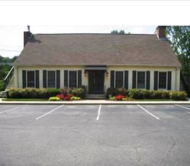 Main picture of 3069 Colonial Way