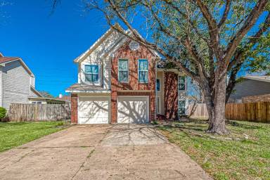 Main picture of 15730 Oak Mountain Dr