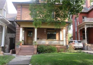 Main picture of 555 E 3rd Ave