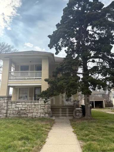 Main picture of 5400-5402 Harrison St