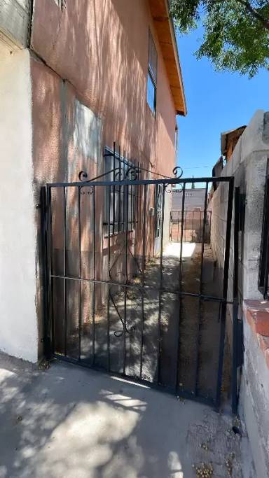Main picture of 213 Fifth St