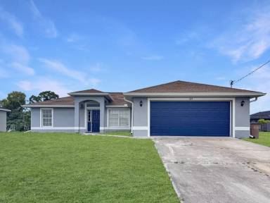 Main picture of 203 NW 24th Ter
