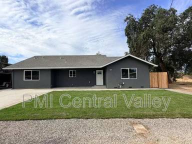 Main picture of 1710 Waverly Dr