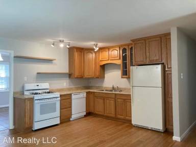 Main picture of 703 Claremont Rd