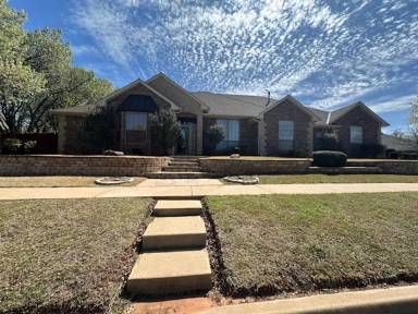 Main picture of 16804 Bradbury Cir