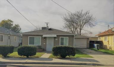 Main picture of 672 Dewitt Ave