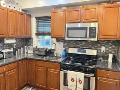 Main picture of 436 Warren Ave