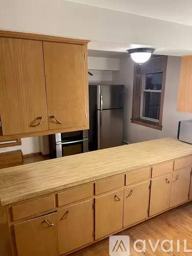 Main picture of 3200 S Wallace St