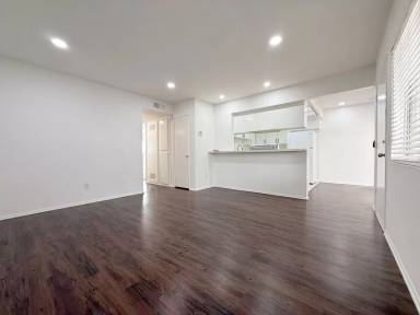 Main picture of 5051 Dunbar Dr