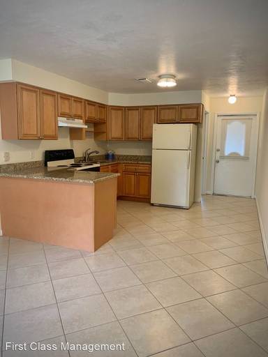 Main picture of 12371 1st St