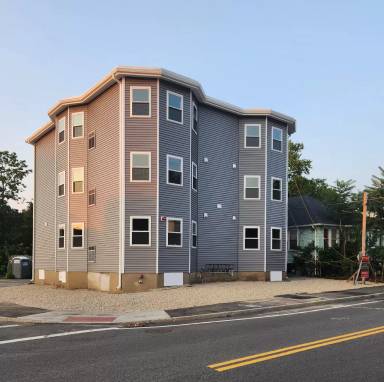 Main picture of 256 Ames St