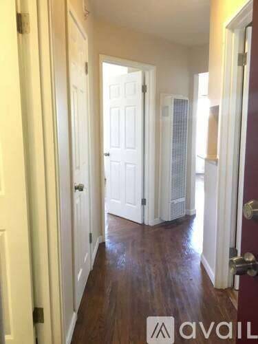 Main picture of 3935 Mission St