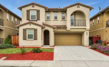 Main picture of 4 Hawkins St