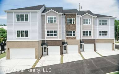 Main picture of Hollywood and Main Apartments