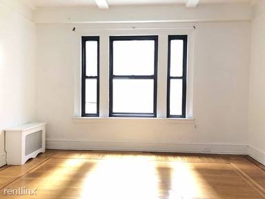 Main picture of 140 W 55th St