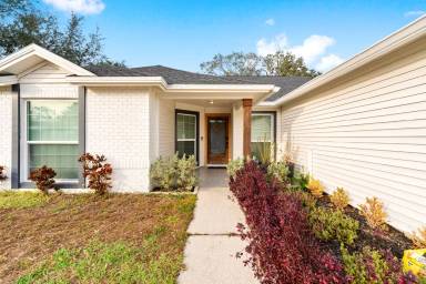 Main picture of 12130 Wildbrook Dr