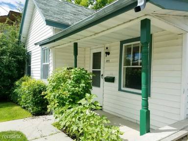 Main picture of 322 Miller St