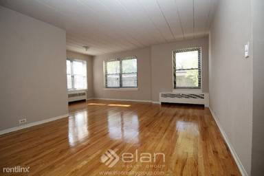 Main picture of 1360 W Touhy Ave