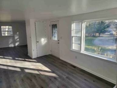 Main picture of 305 North Dr