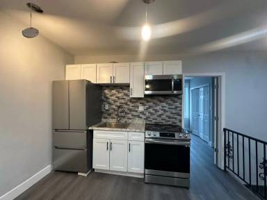 Main picture of 1325 S 21st St