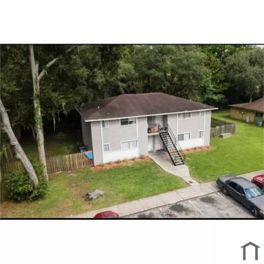 Main picture of 3205 SW 26th Way