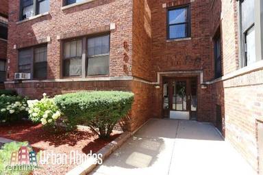 Main picture of 620-30 W Cornelia Ave