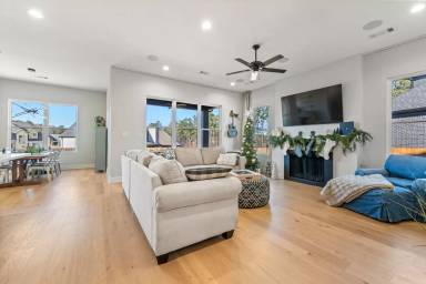 Main picture of 345 Fletcher Loop