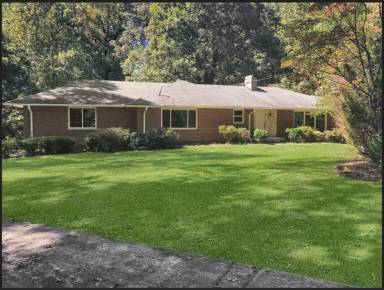 Main picture of 949 Tuckawanna Dr SW