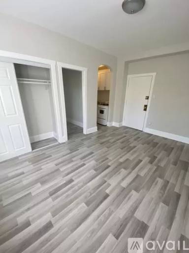 Main picture of 839 W Sheridan Rd Apartments