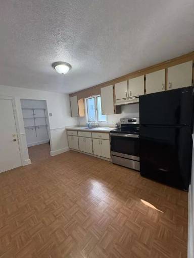 Main picture of 85 Watts St