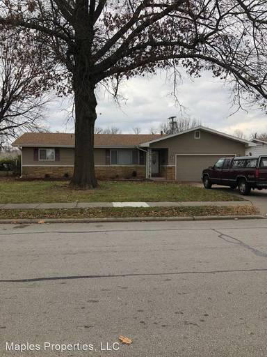 Main picture of 2818 S Stewart Ave