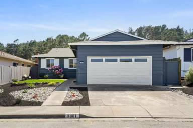 Main picture of 3001 Medina Dr