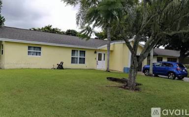 Main picture of 11701 NW 27th Ct