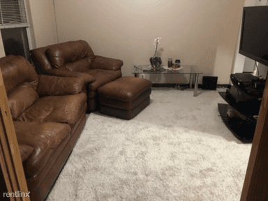 Main picture of 8 Rice Ave