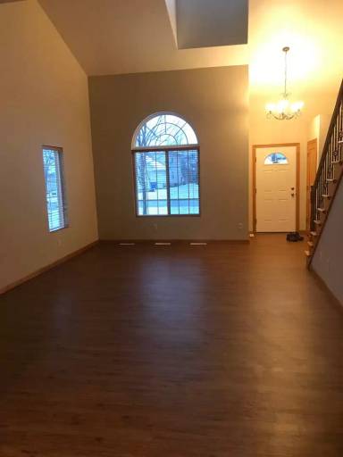 Main picture of 2100 River Point Ct