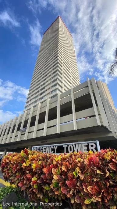 Main picture of Regency Tower Condominium