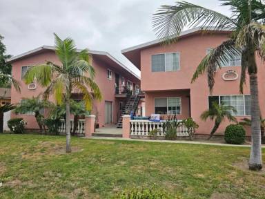 Main picture of 14717 Orange Ave
