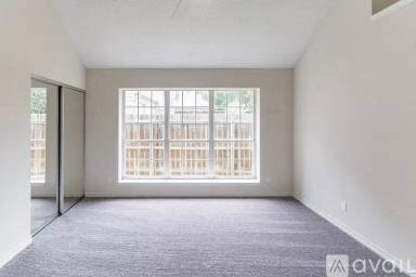 Main picture of 534 Newberry St