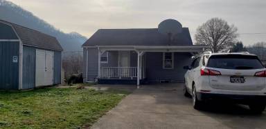 Main picture of 311 W 33rd St