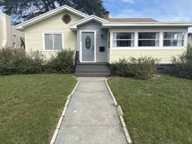 Main picture of 3035 8th Ave N