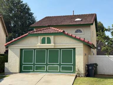 Main picture of 770 W Almond St
