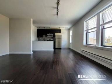 Main picture of 2420 N Kedzie Blvd