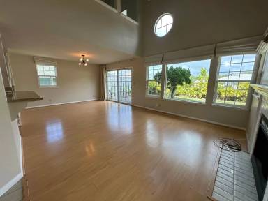 Main picture of 98-1840 Kaahumanu St