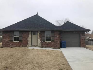 Main picture of 4063 W 4th St