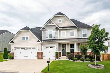 Main picture of 339 Kelsey Glen Ln