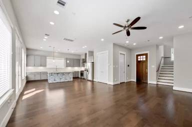 Main picture of 6015 Yale Garden Ln
