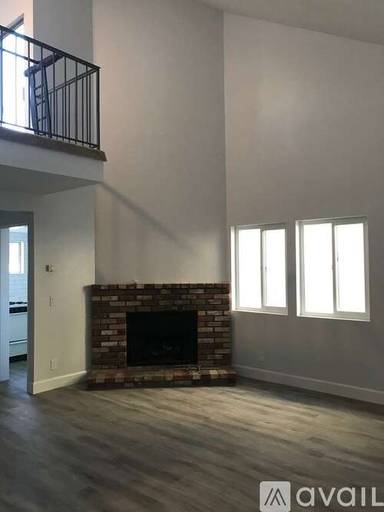 Main picture of 217 Elmira Ave